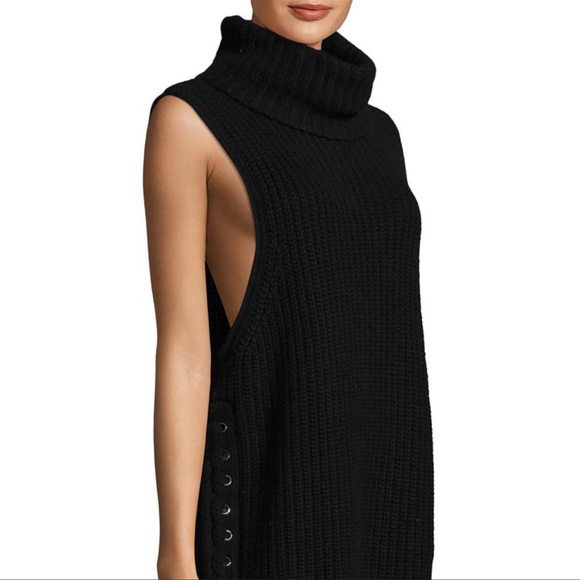 AUTUMN CASHMERESleeveless Cashmere Blend Sweater. Sz. M